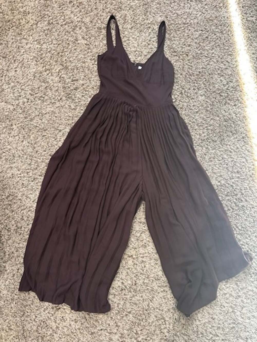 Vince Pleated Georgette Wide Leg Jumpsuit Walnut Chocolate Brown Size 00